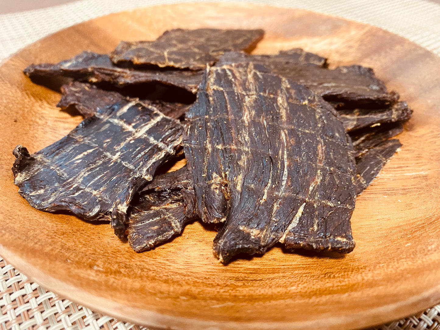 馬刺し用赤身で作った馬肉ジャーキー【脂身徹底除去】